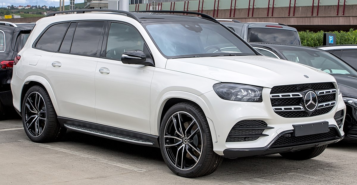 chennai-luxury-car-rental