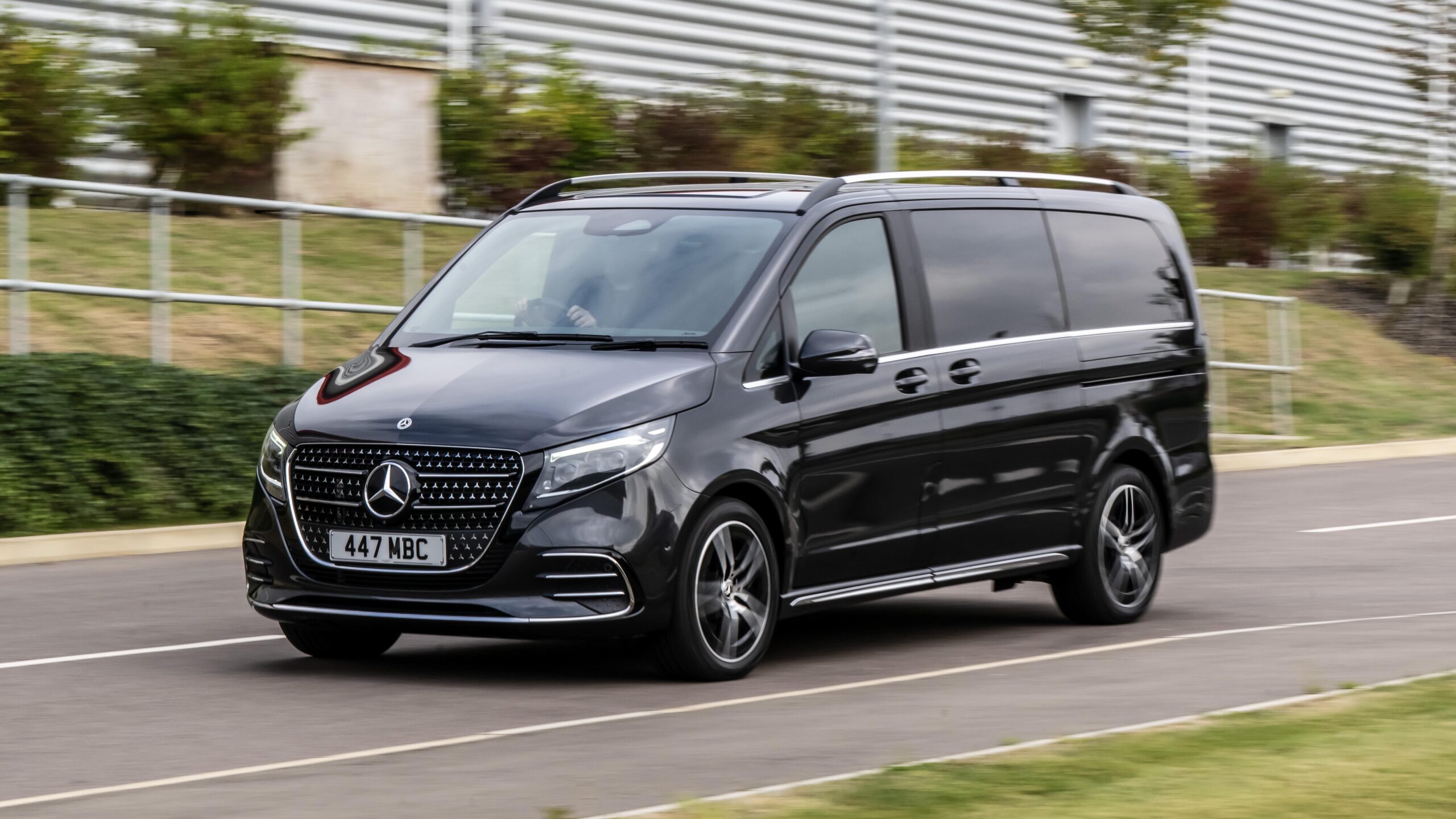 chennai-luxury-car-rental